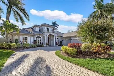3027 Gardens Boulevard Naples FL 34105