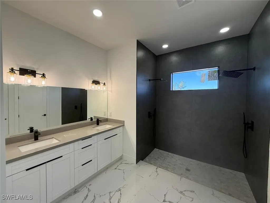 1320 NE 14th Avenue Cape Coral FL 33909