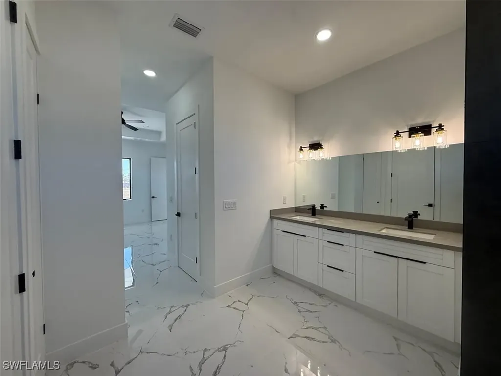 1320 NE 14th Avenue Cape Coral FL 33909