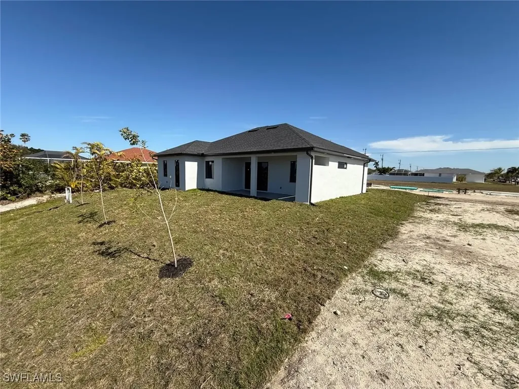 1320 NE 14th Avenue Cape Coral FL 33909