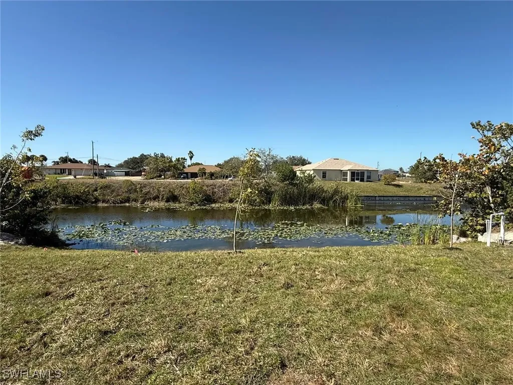 1320 NE 14th Avenue Cape Coral FL 33909