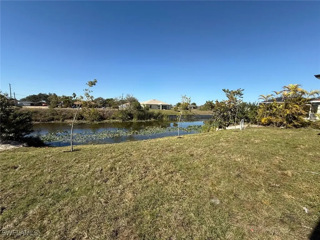 1320 NE 14th Avenue Cape Coral FL 33909