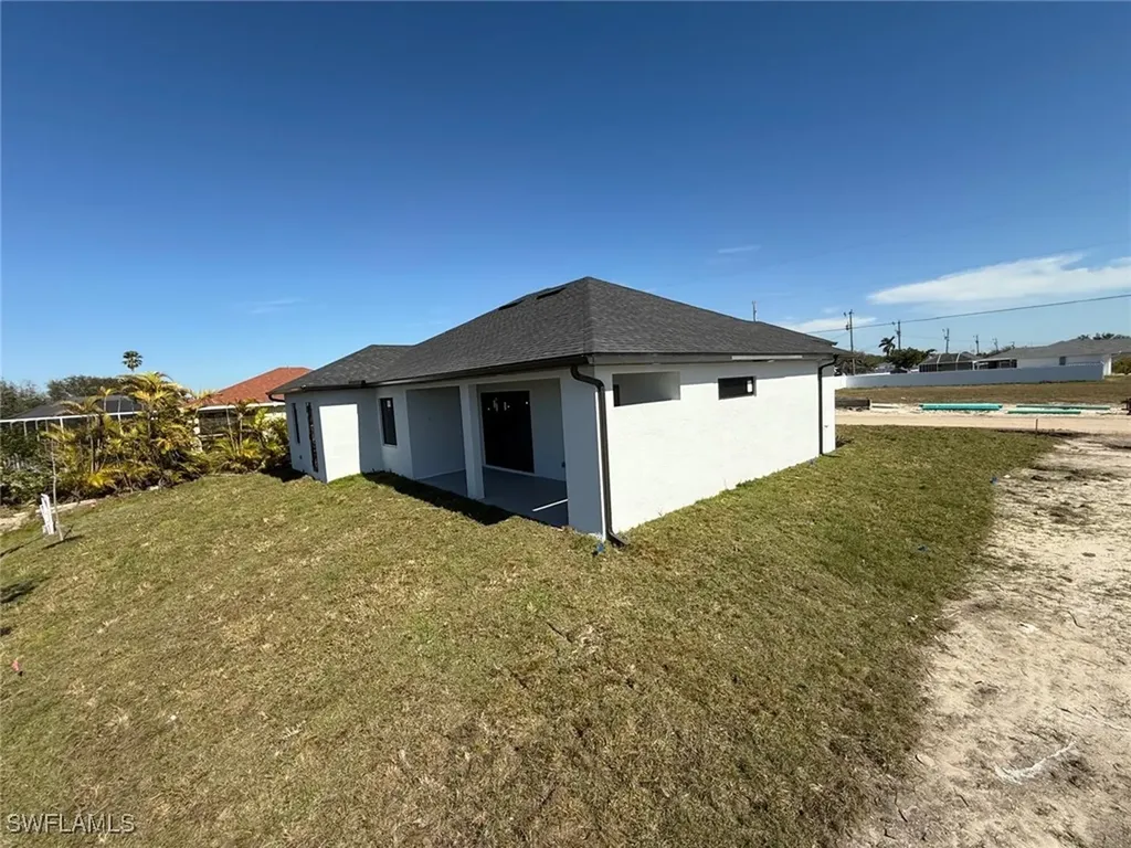 1320 NE 14th Avenue Cape Coral FL 33909