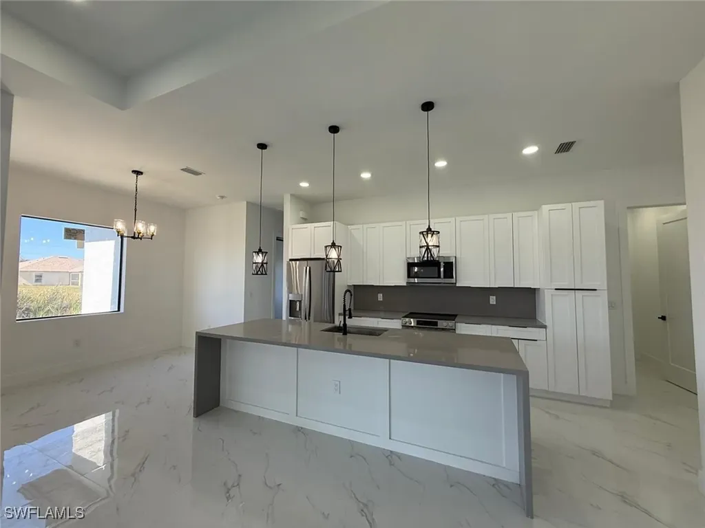 1320 NE 14th Avenue Cape Coral FL 33909