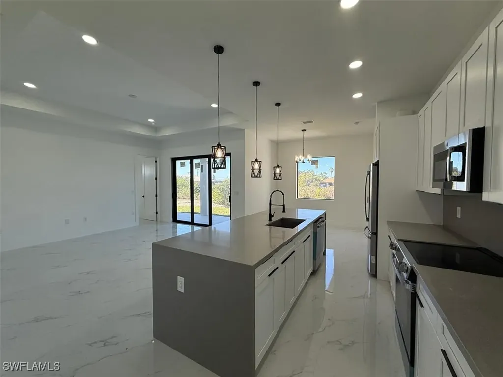1320 NE 14th Avenue Cape Coral FL 33909