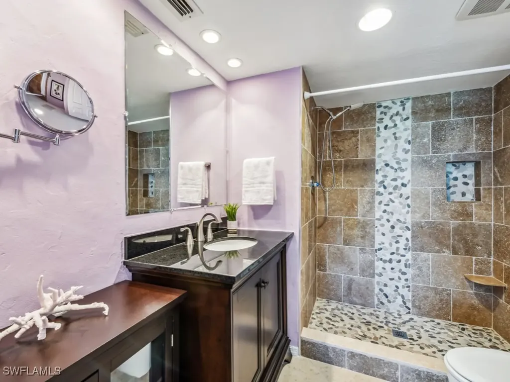 132 Cypress Way E Naples FL 34110
