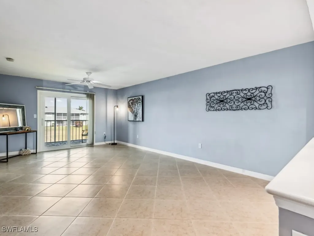 132 Cypress Way E Naples FL 34110