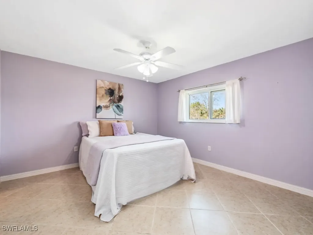 132 Cypress Way E Naples FL 34110
