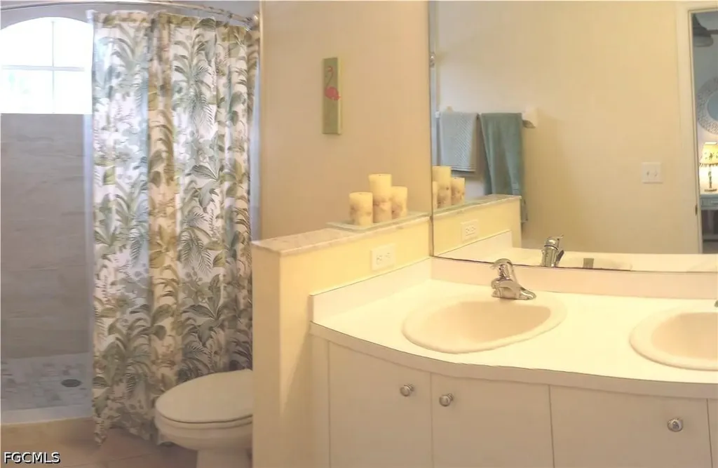 1406 Weeping Willow Court Cape Coral FL 33909