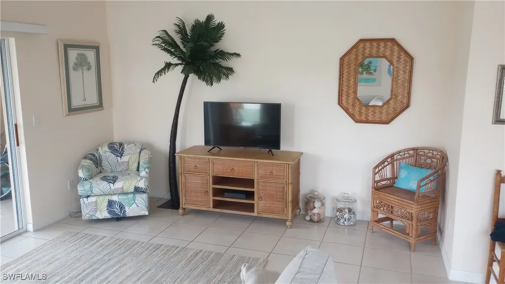 1406 Weeping Willow Court Cape Coral FL 33909
