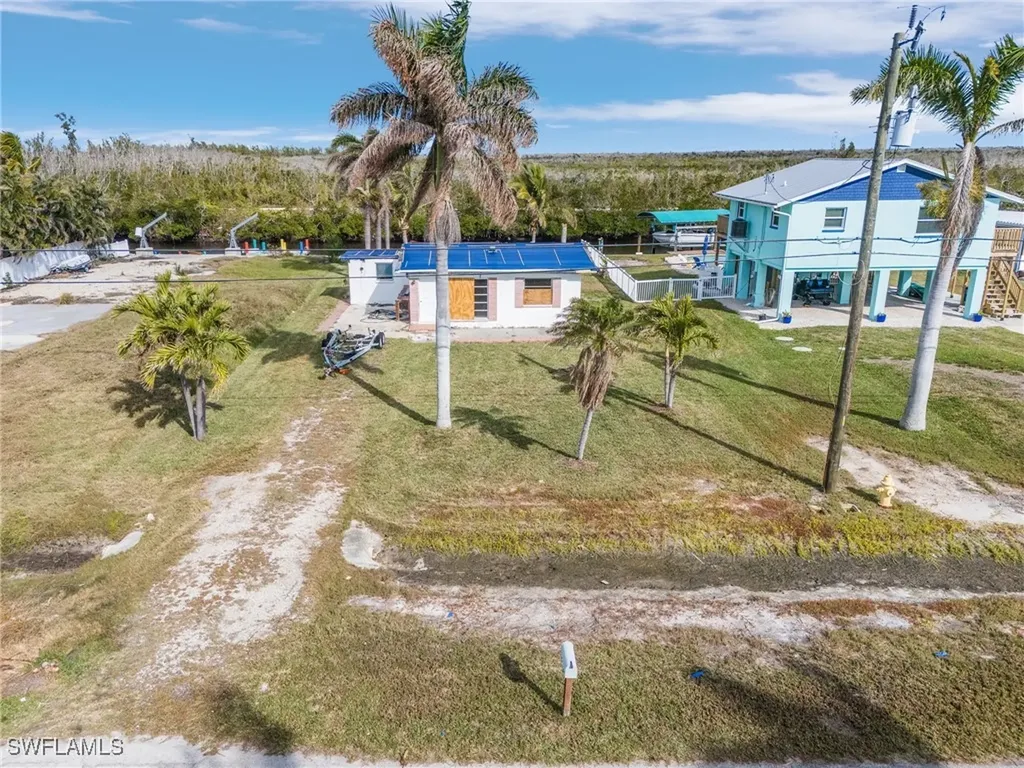 3072 Eighth Avenue St. James City FL 33956