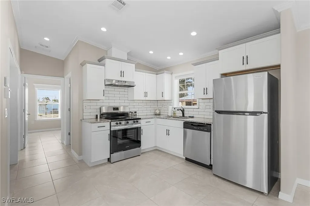 7264 Drum Drive St. James City FL 33956
