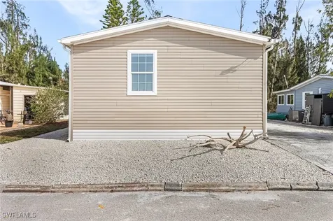 7264 Drum Drive ST. James City FL 33956