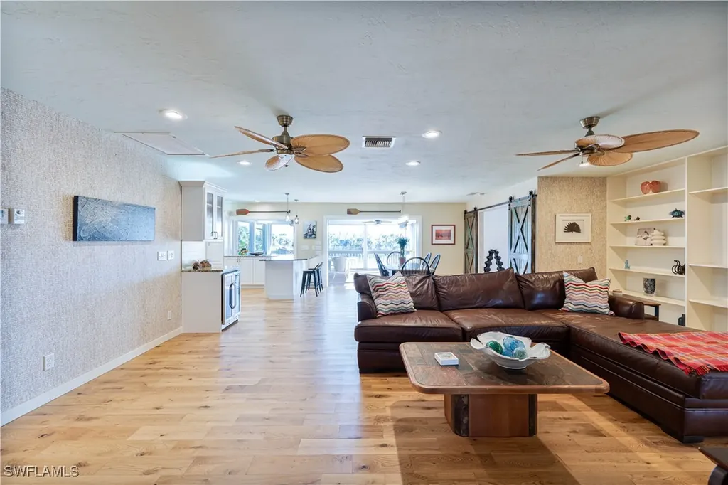 3131 Twin Lakes Lane Sanibel FL 33957