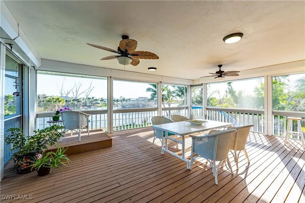 3131 Twin Lakes Lane Sanibel FL 33957