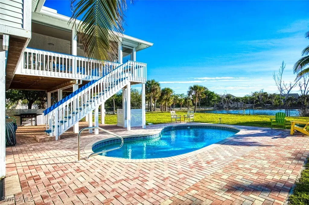 3131 Twin Lakes Lane Sanibel FL 33957