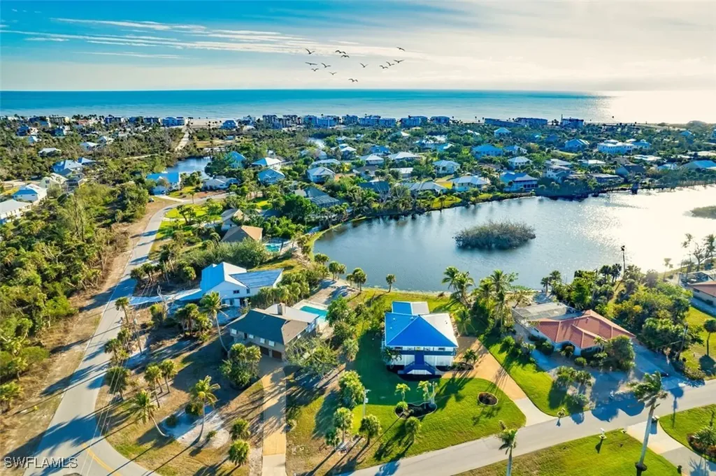 3131 Twin Lakes Lane Sanibel FL 33957