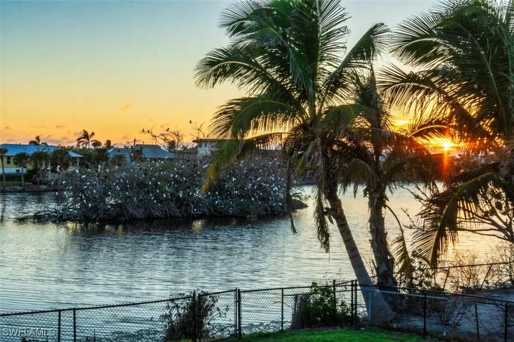 3131 Twin Lakes Lane Sanibel FL 33957
