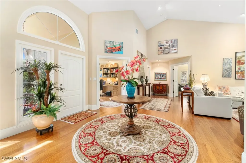 709 Turkey Oak Lane Naples FL 34108
