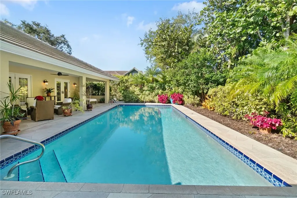 709 Turkey Oak Lane Naples FL 34108