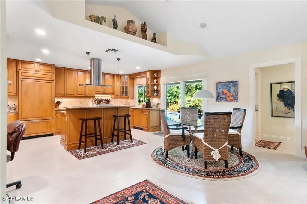 709 Turkey Oak Lane Naples FL 34108