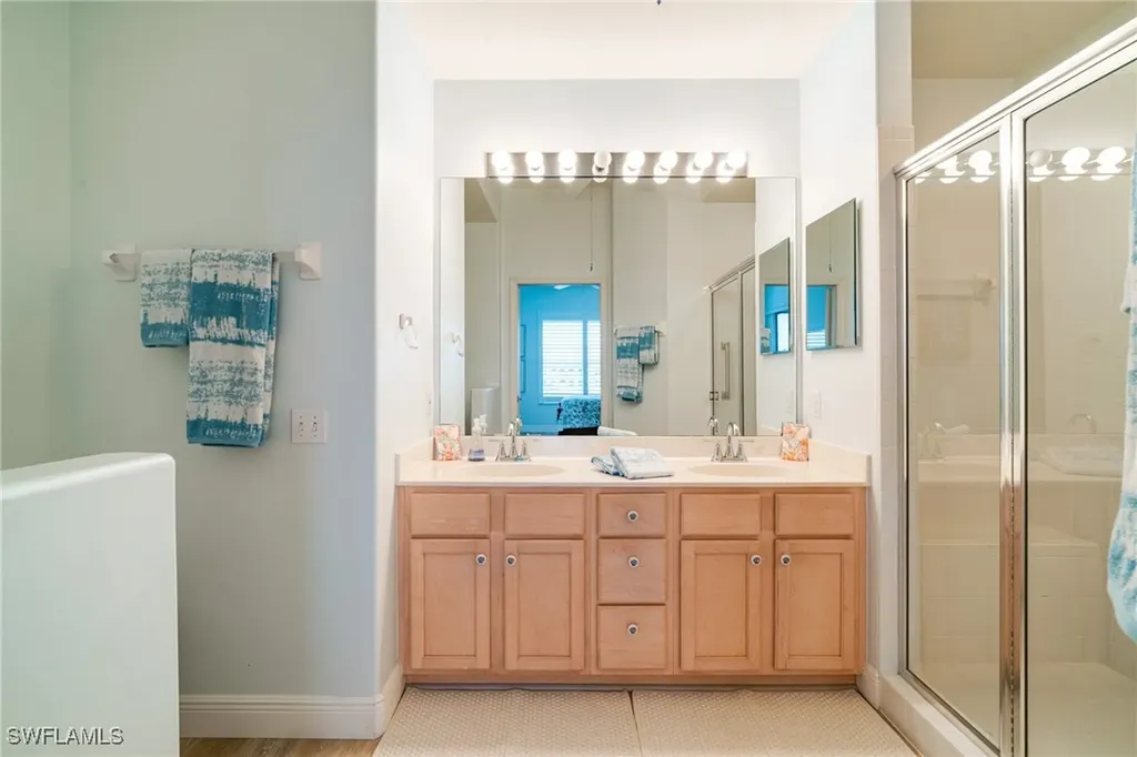9190 Southmont Cove Fort Myers FL 33908