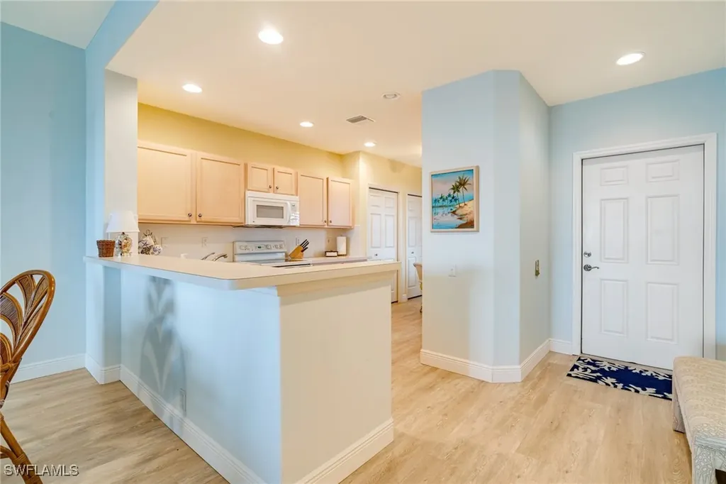 9190 Southmont Cove Fort Myers FL 33908