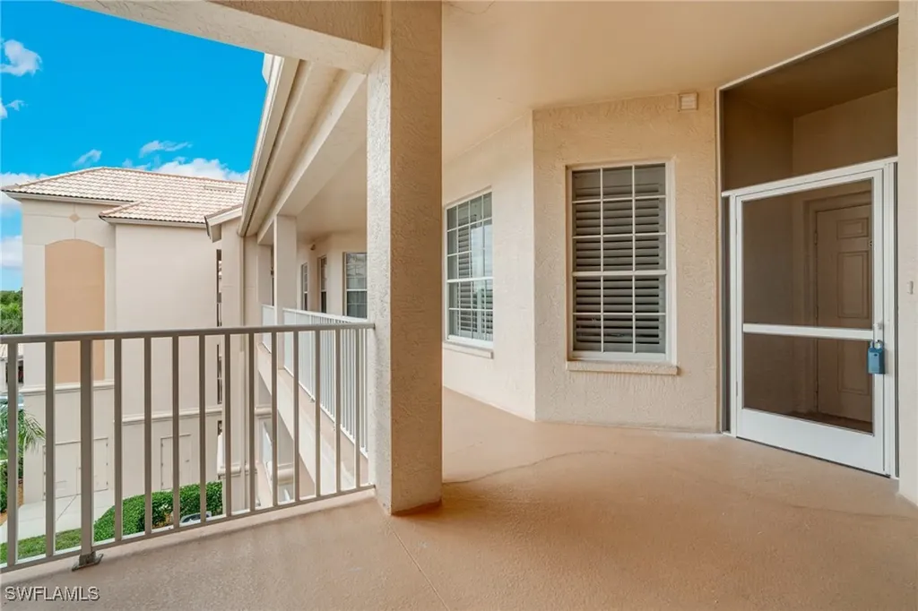 9190 Southmont Cove Fort Myers FL 33908