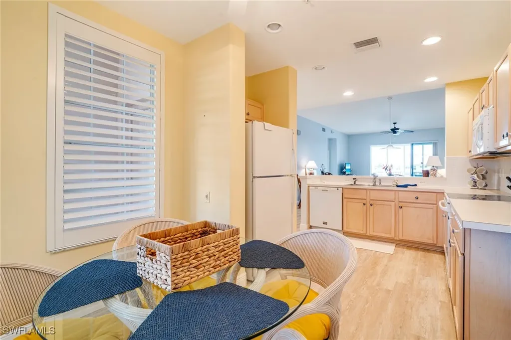 9190 Southmont Cove Fort Myers FL 33908