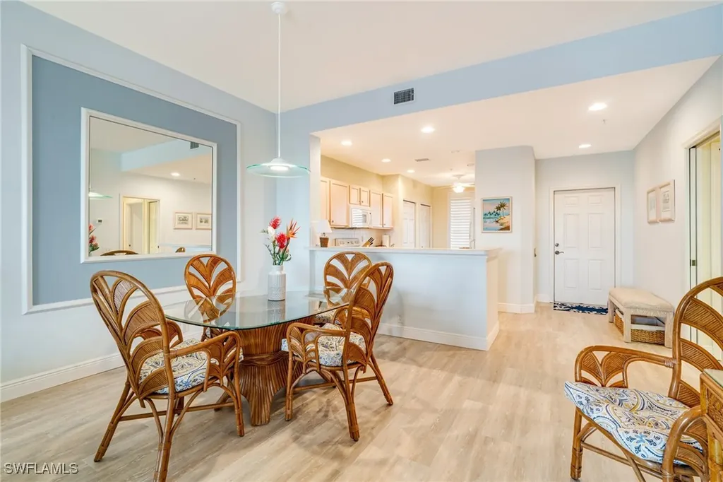 9190 Southmont Cove Fort Myers FL 33908