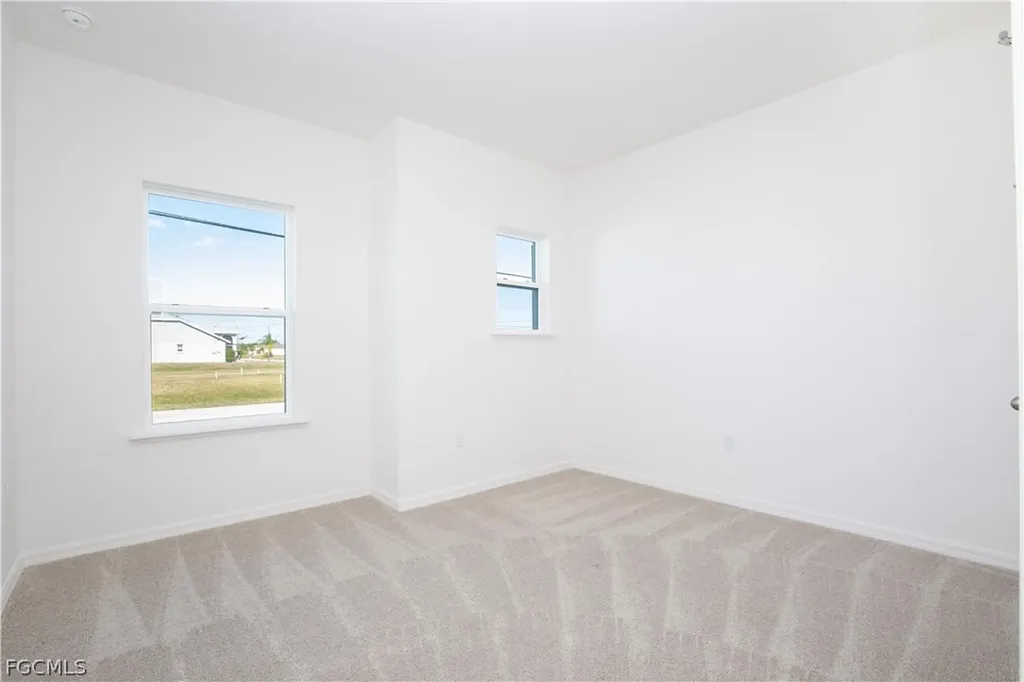 2702 NW 1st Terrace Cape Coral FL 33993