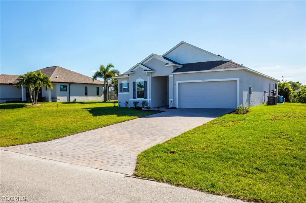 2702 NW 1st Terrace Cape Coral FL 33993