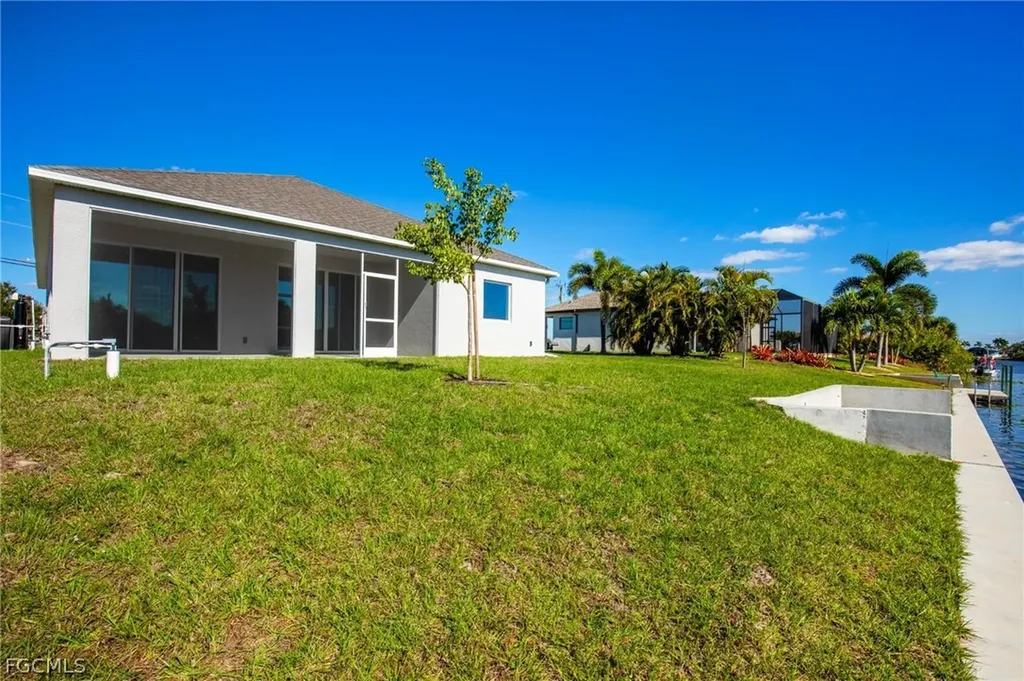 2702 NW 1st Terrace Cape Coral FL 33993