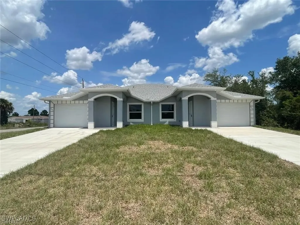 4609/4611 Leonard Boulevard S Lehigh Acres FL 33973