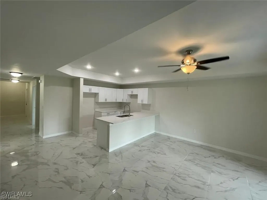 4609/4611 Leonard Boulevard S Lehigh Acres FL 33973