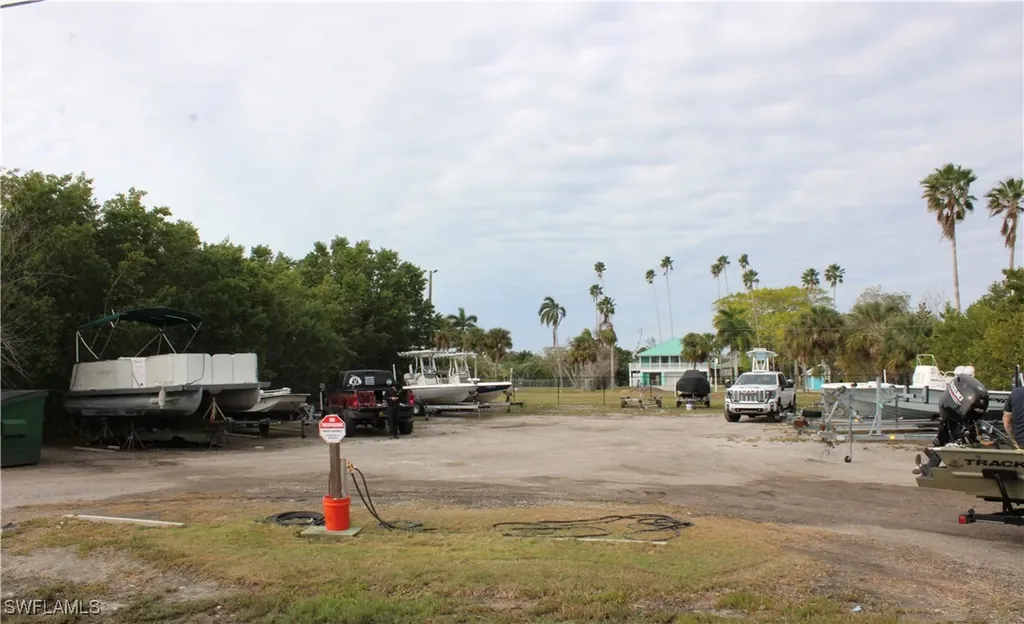 305 Storter #19 Avenue N Everglades City FL 34139