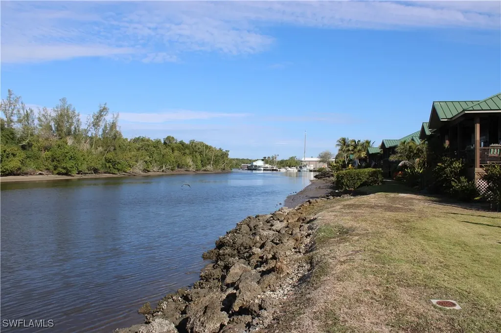 305 Storter #19 Avenue N Everglades City FL 34139