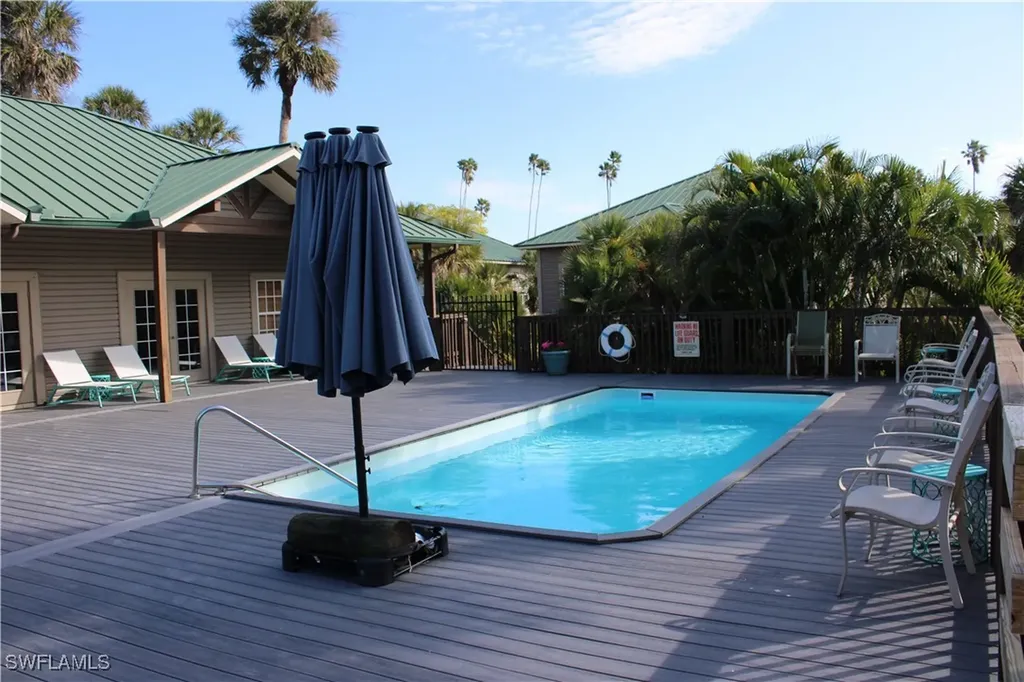 305 Storter #19 Avenue N Everglades City FL 34139