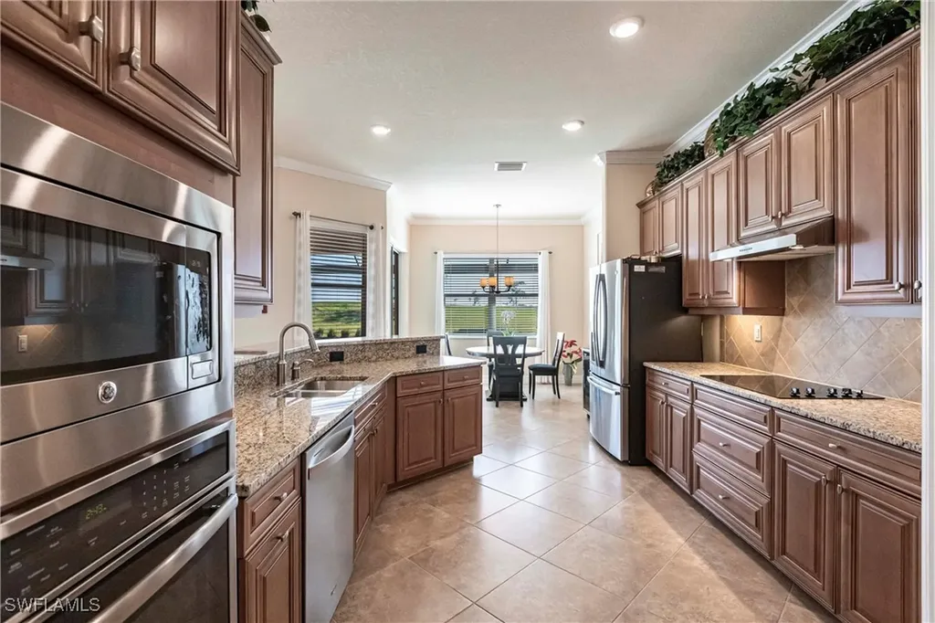 3371 Chestnut Grove Drive Alva FL 33920