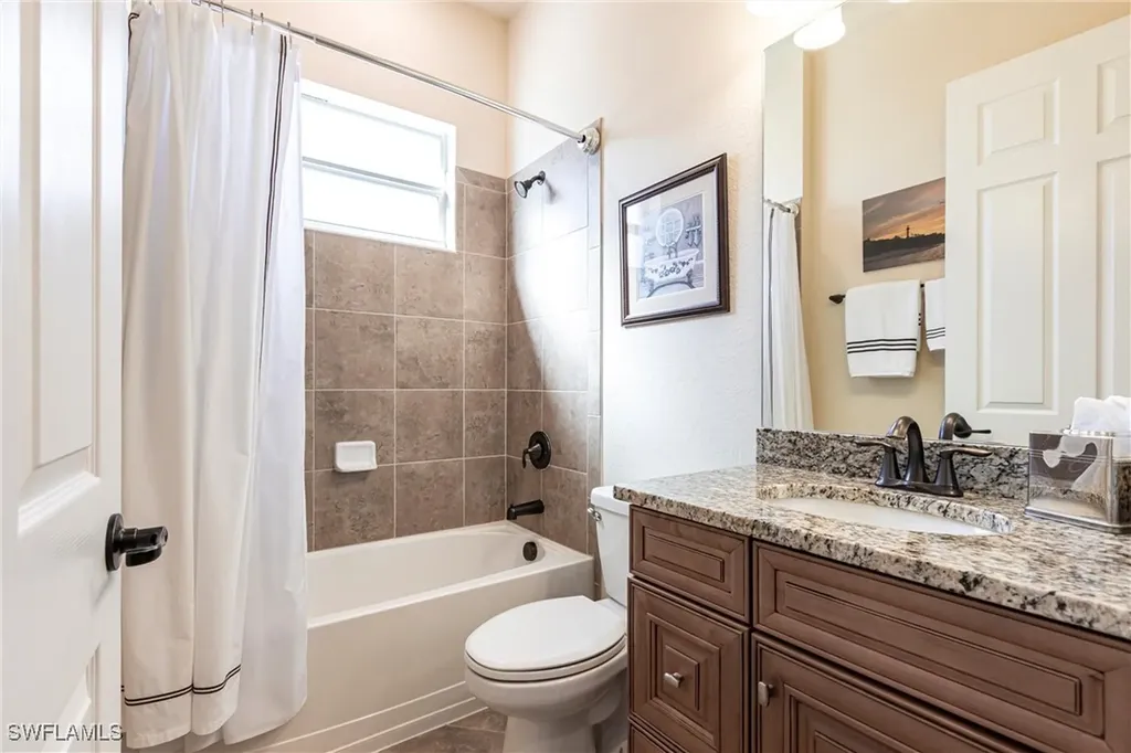 3371 Chestnut Grove Drive Alva FL 33920