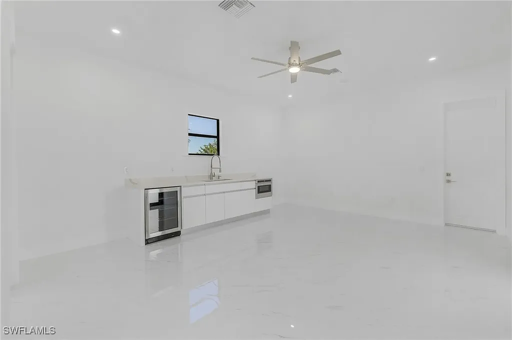 232 SW 24th Avenue Cape Coral FL 33991