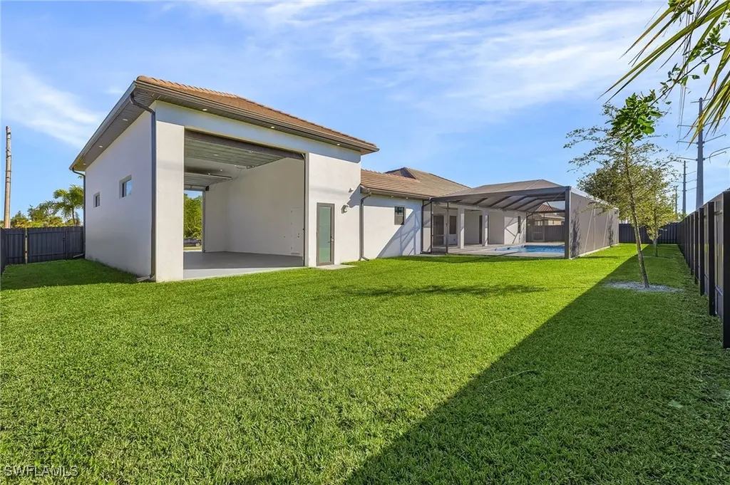 232 SW 24th Avenue Cape Coral FL 33991