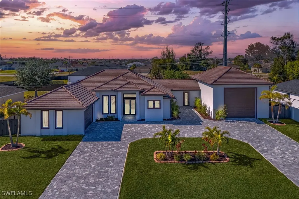 232 SW 24th Avenue Cape Coral FL 33991