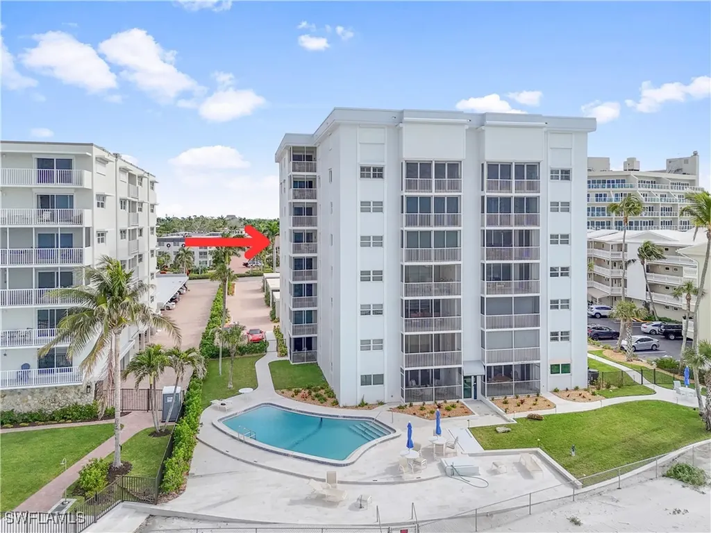 1919 Gulf Shore Boulevard N Naples FL 34102