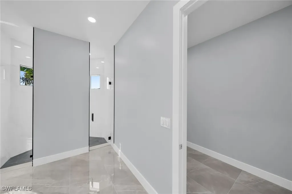 423 NW 6th Terrace Cape Coral FL 33993