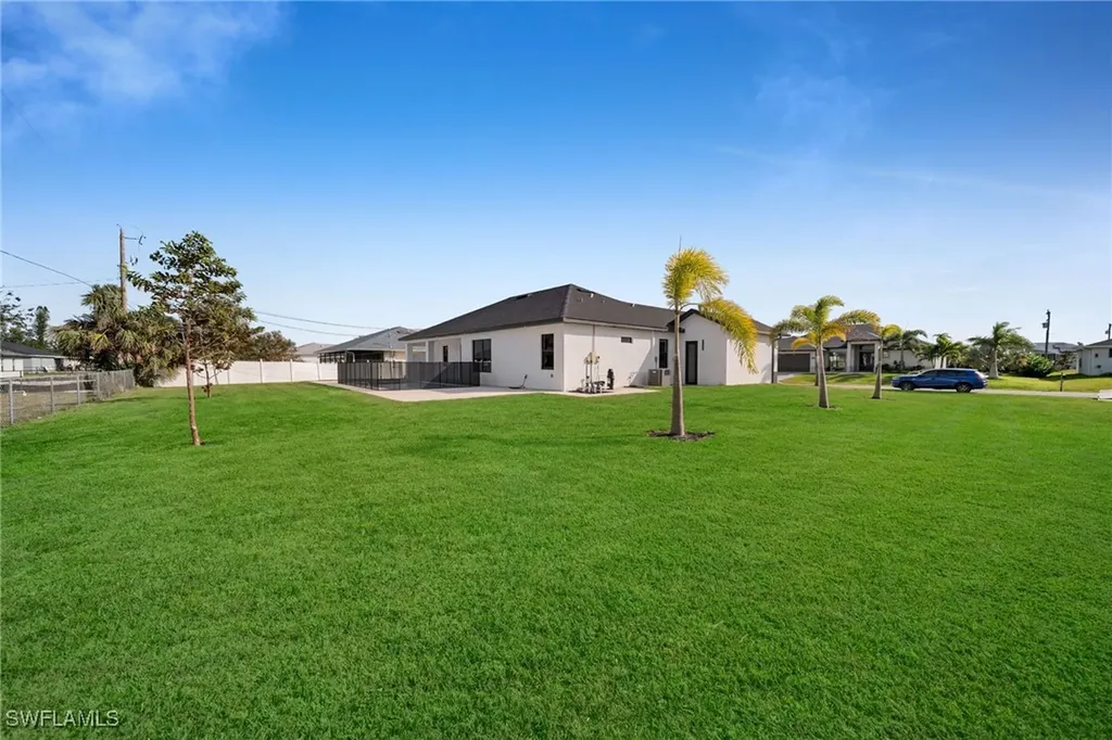 423 NW 6th Terrace Cape Coral FL 33993
