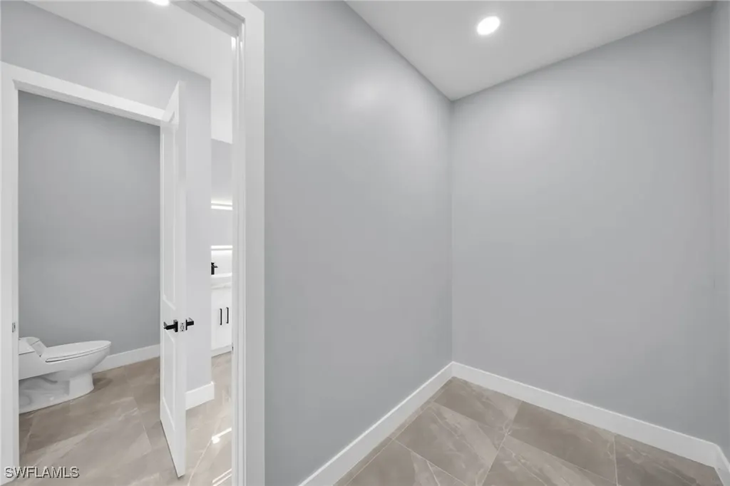 423 NW 6th Terrace Cape Coral FL 33993