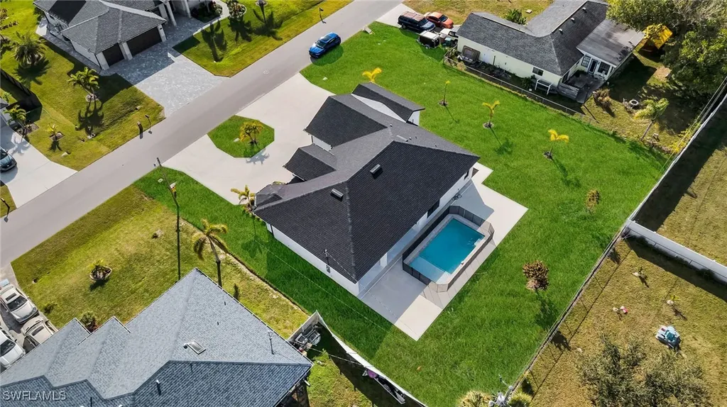 423 NW 6th Terrace Cape Coral FL 33993