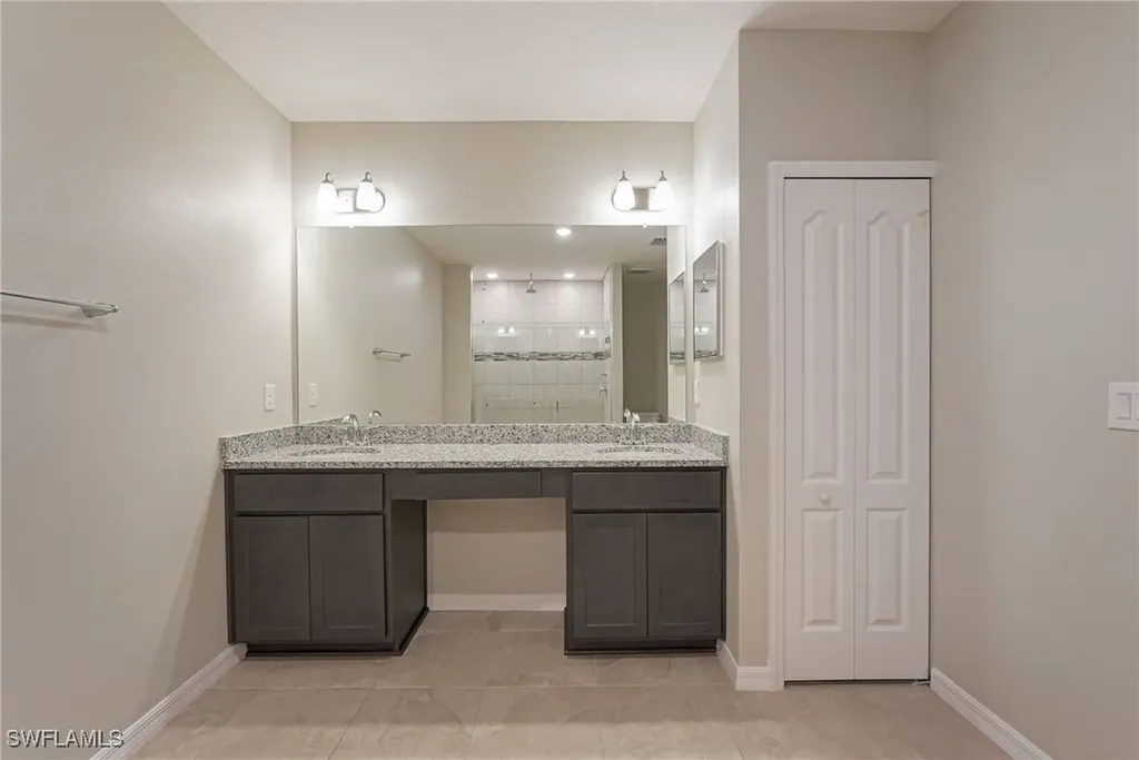 216 SW 14th Avenue Cape Coral FL 33991