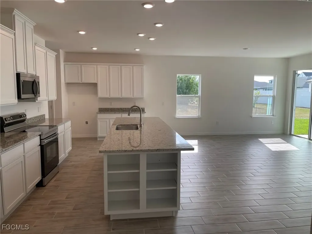 216 SW 14th Avenue Cape Coral FL 33991